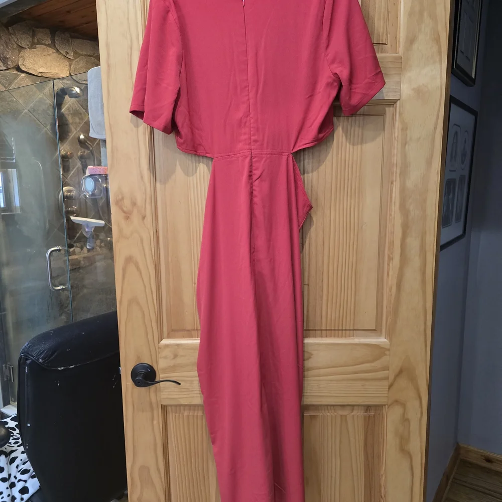 Abercrombie & Fitch Red Twist-Front Maxi Dress